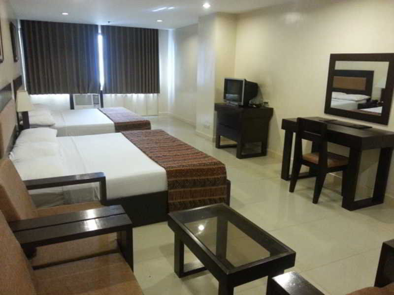 Paragon Tower Hotel 2*